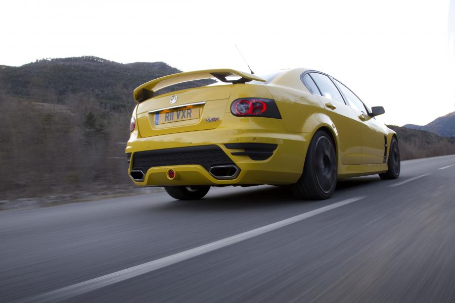  Vauxhall VXR8 2011 года  (фото 29 из 80)